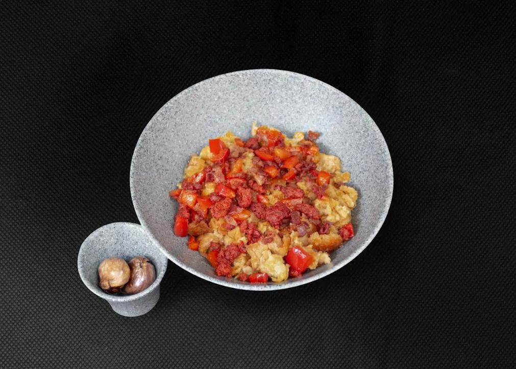 Popular item de Puerta Palma: Migas Extremeñas